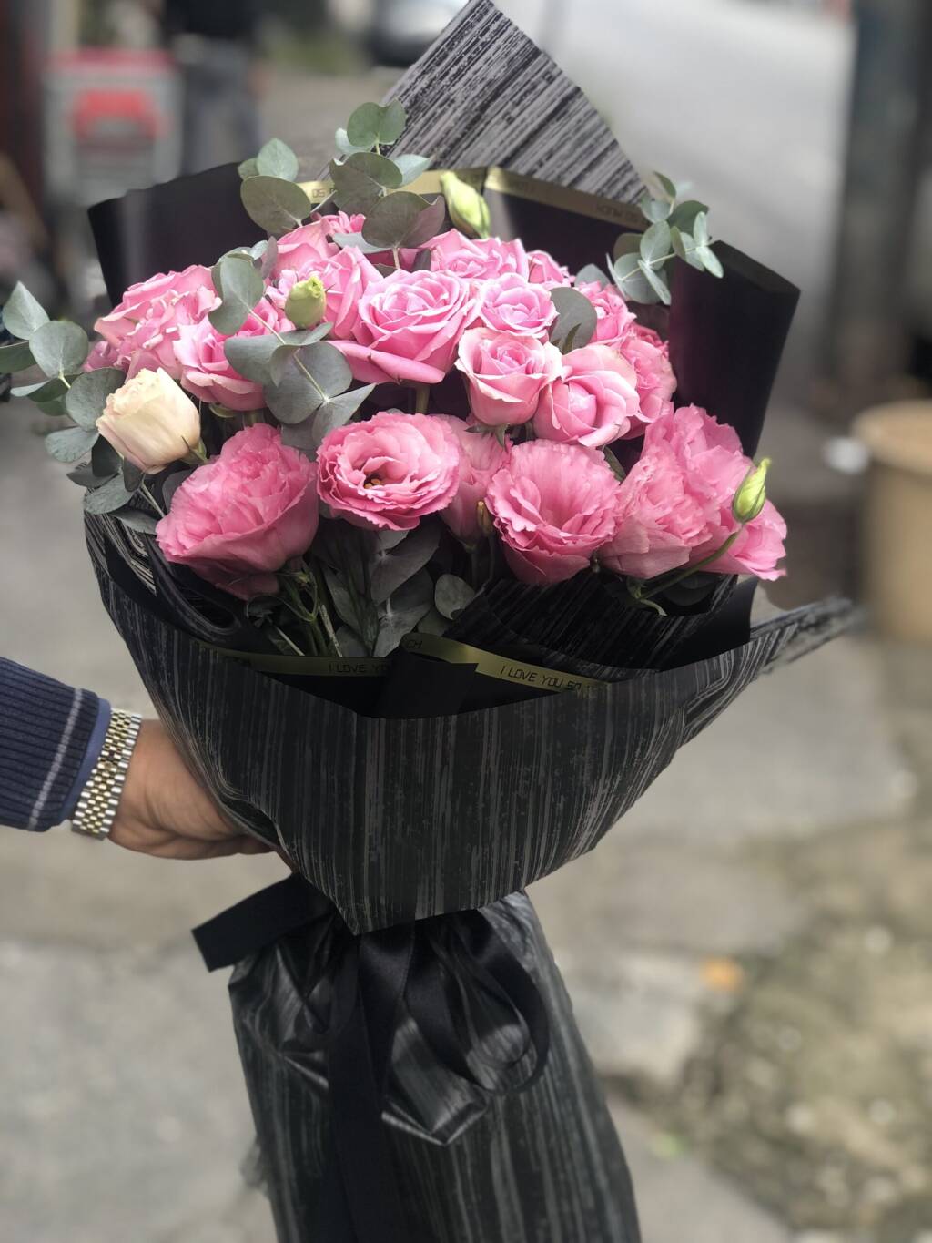 Pembe gülün ihtişamı